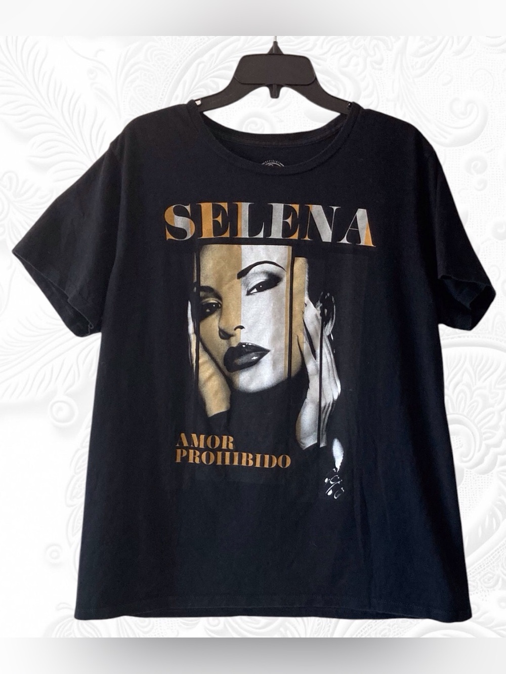 Selena Quintanilla Amor Prohibido Graphic Tee Black Size XL Band Tee